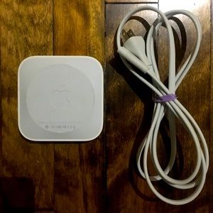 Apple Airport Express Router (model A1392)